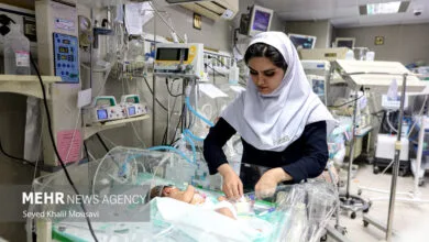 امروز یک پرستار به جای سه نفر کار می کند امروز یک پرستار به جای سه نفر کار می کند