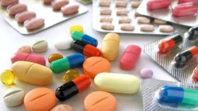 برخورد با گرانفروشی دارو و عدم ارایه فاکتور / مردم تخلفات را گزارش کنند برخورد با گرانفروشی دارو و عدم ارایه فاکتور / مردم تخلفات را گزارش کنند