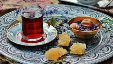 دمنوش لیموعمانی با گلگاوزبان و نبات، مناسب افطار دمنوش لیموعمانی با گلگاوزبان و نبات، مناسب افطار