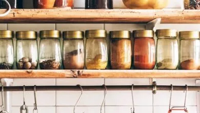 بدترین جای آشپزخانه برای نگهداری ادویه اینجاست!