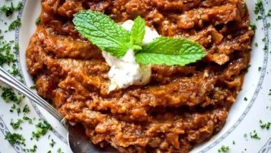 طرز تهیه میرزا قاسمی با بادمجان کبابی و طعم دودی طرز تهیه میرزا قاسمی با بادمجان کبابی و طعم دودی