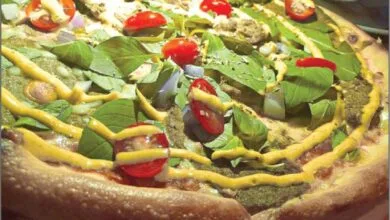 طرز تهیه پیتزا با سس ریحان به همراه آموزش خمیر پیتزا طرز تهیه پیتزا با سس ریحان به همراه آموزش خمیر پیتزا