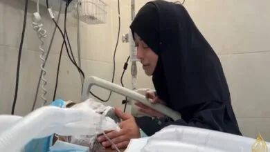 ۹ فرزند میان سنگ و شعله‌ها؛ وداع مادرانه‌ای که جهان را لرزاند