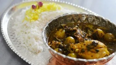 روش تهیه خورش نعناع جعفری ؛ میزان نعنا و جعفری در خورش چه مقدار باید باشد ؟ روش تهیه خورش نعناع جعفری ؛ میزان نعنا و جعفری در خورش چه مقدار باید باشد ؟