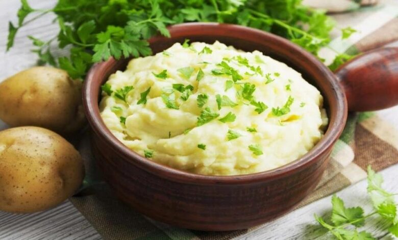 طرز تهیه پوره سیب زمینی با تمام راز و رمزهای خوشمزگی آن