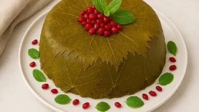 کیک دلمه برگ مو؛ غذای شیک و خوشمزه بدون پیچیدن برگ دلمه کیک دلمه برگ مو؛ غذای شیک و خوشمزه بدون پیچیدن برگ دلمه