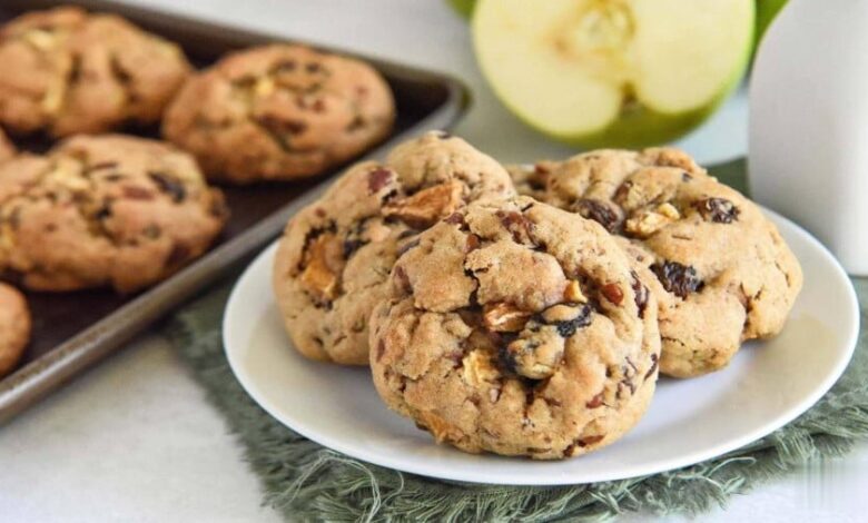 طرز تهیه کوکی سیب و دارچین با بافتی نرم و خوشمزه ؛ یک عصرانه جذاب